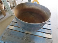 Large Antique Cast Iron cauldron in good