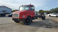 1999 Freightliner FL70 Cab & Chassis S/A 7.2L L6