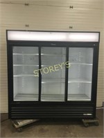 True 3dr Sliding Glass Cooler - GDM69HCLD