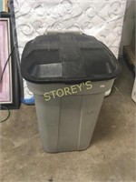 LG Trash Can on Wheels - 24 x 22 x 33