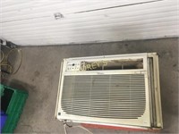 Premier Window Air Conditioner - 24 x 18 x 26