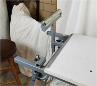 Mobile Woodworking Toolbench W/ Rollers