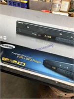 SAMSUNG VCR & DVD PLAYER, IN BOX