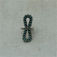 STERLING SILVER TURQUOISE RING 4 GRAMS