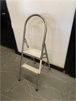 Small Aluminum Step-Ladder
