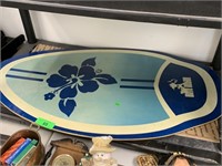 WAVE AUCTION BOOGIE BOARD