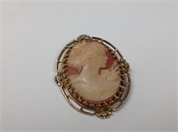 Early 14k yellow gold Cameo Pendant