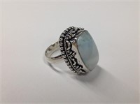 .925 Sterling Statement Ring features