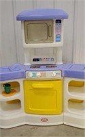 Little Tikes stove and microwave set