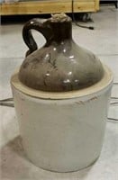 Stoneware jug, no chips/cracks