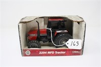 CASE IH 2294 TOY TRACTOR