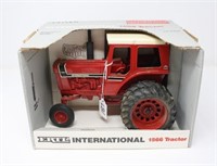 INTERNATIONAL 1566 TOY TRACTOR WITH CAB