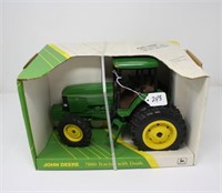 JOHN DEERE 7800 TOY TRACTOR WITH MFWD