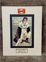 Willie Mays HOF MLB Auto Signed Matted PHOTO