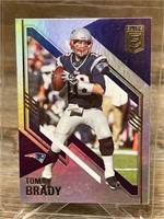 2021 Elite Football #22 Tom Brady NFL Card