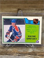 1983 O pee chee Hockey Wayne Gretzky CArd