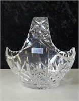 Toscany crystal basket approx 8 inches tall