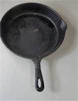 #8 Cast iron skillet approx 10.5 inches diameter