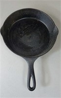 Wagner cast iron skillet approx 10 inches