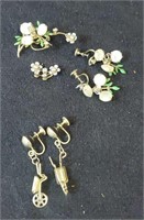 Earrings and pin group