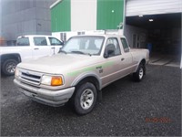 1994 Ford 4WD Ranger Pickup Extended Cab