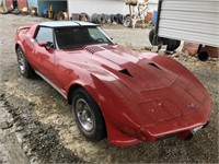 1977 Red Corvette