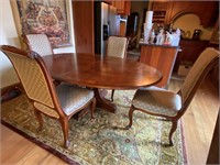 Oval Solid Wood Dining Table w/4 Chairs