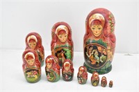 Russian Hand Painted Wooden Nesting Doll Set