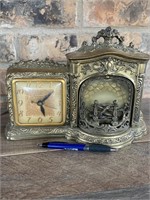 Vintage United Clock W/Lighted Fireplace