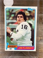 1981 Topps Football Jim Plunkett CARD
