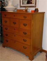 Willett 7 drawer Maple chest of drawers 43 x 43