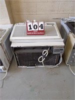 220 LG Window Air Conditioner