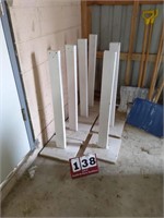 6 Wooden Stands