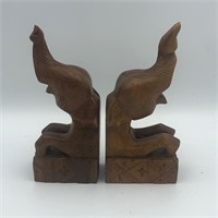 WOODEN ELEPHANT BOOKENDS