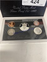 1997 UNITED STATES MINT SILVER PROOF SET
