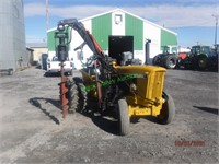 John Deer 2WD Industrial Tractor w/ Hyd Auger