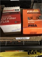 PAIR OF PH8A OIL FILTERS
