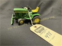 JD 140 Garden Tractor w/ Blade- Played With