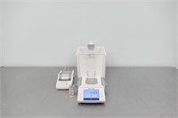 Mettler Toledo XS64 Analytical Balance