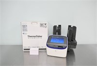 Thermo Countess II FL Cell Counter In Box