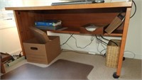 Lot #525 - Pine contemporary computer desk