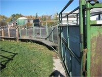 Home Built Cattle Working Alley System w/ cat walk