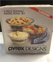 Pyrex 3-Piece Serving Bowls NIB