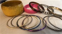 Bracelet/bangles costume jewelry