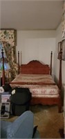 NICE 4 POST BED - INCLUDES BEDDING