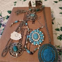 TURQUOISE NECKLACES AND BRACLETS - UNMARKED