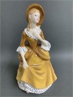Royal Doulton Figurine "Sandra" HN 2275