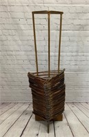 Antique Clothiers Hanging Rack with Hangers