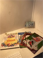 4 cake decorating books