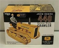 JD 440 Crawler NTTC Show 2005 1/16